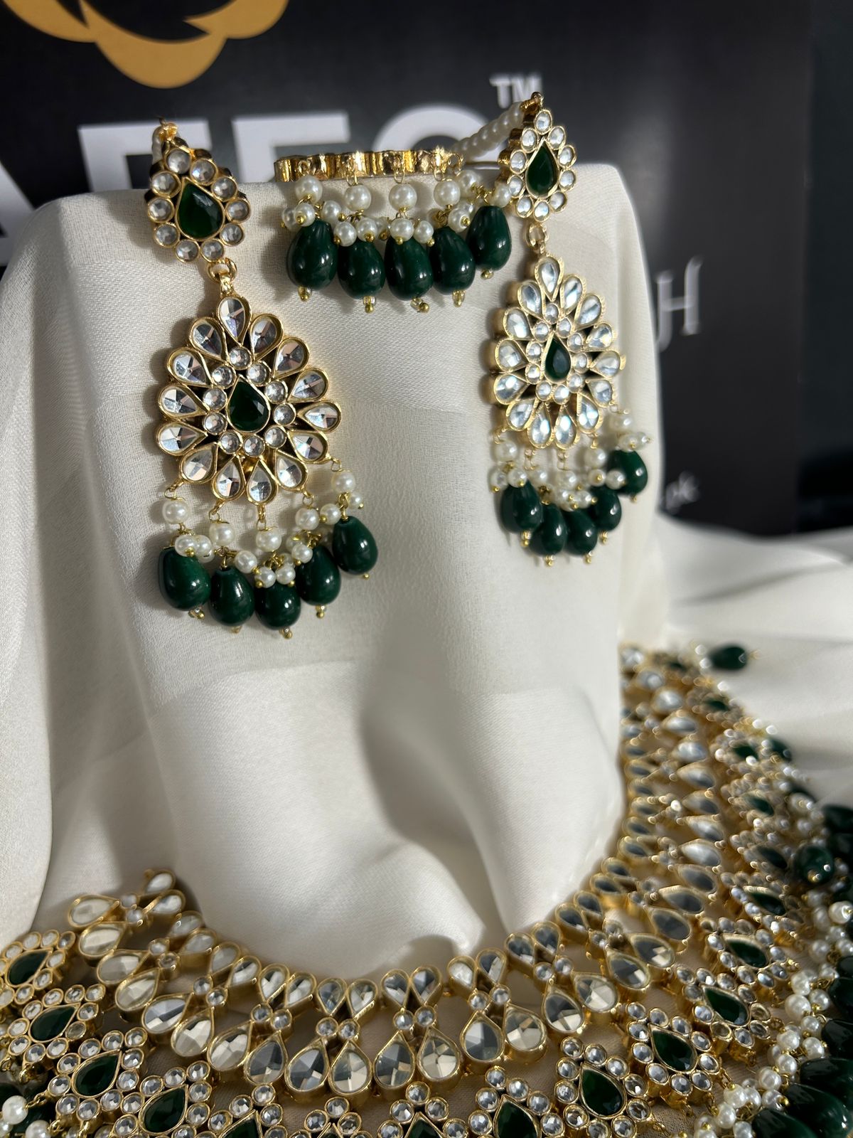 Farshi Kundan Bridal set