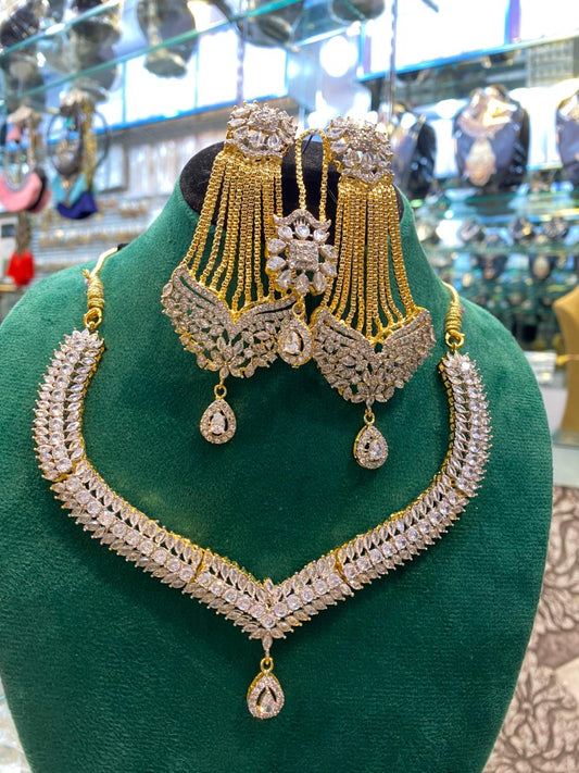 Zauviaa's diamond cut bridal set