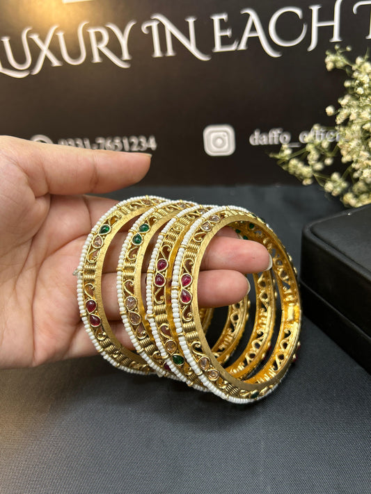 Zauviaa 4PC Indian Pearl-Work Bangles