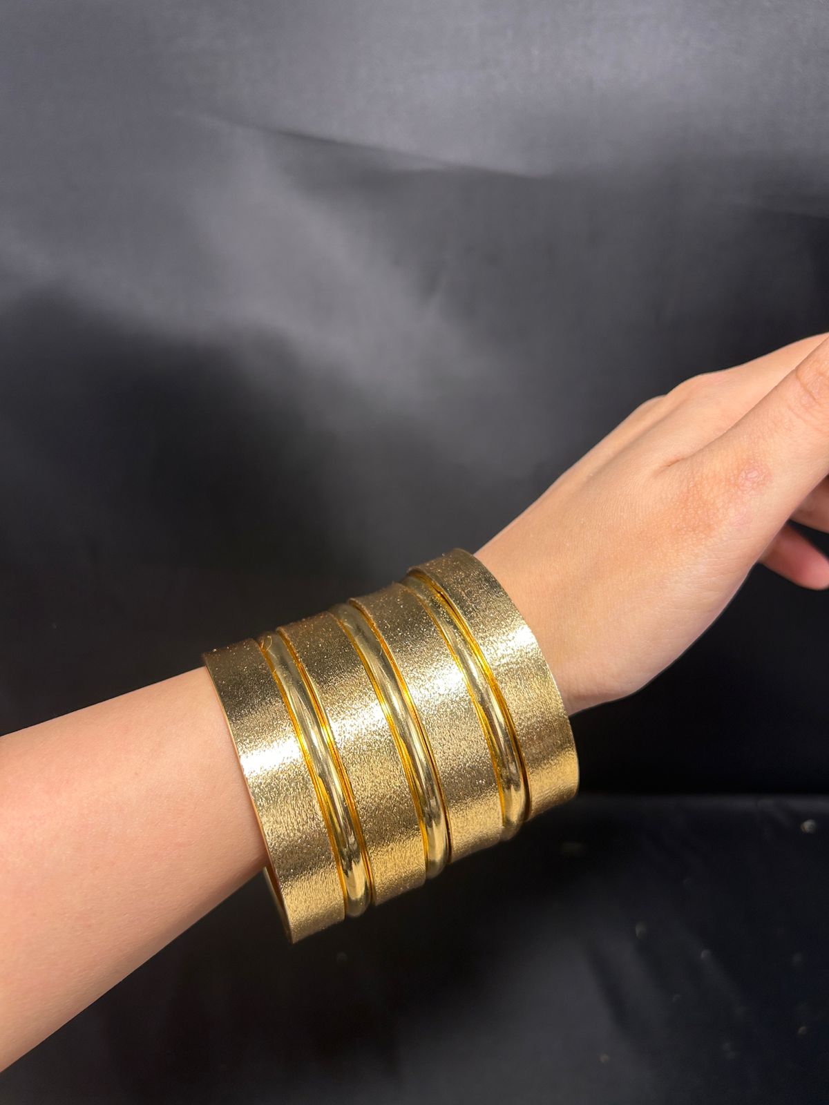 Flaspa bangles