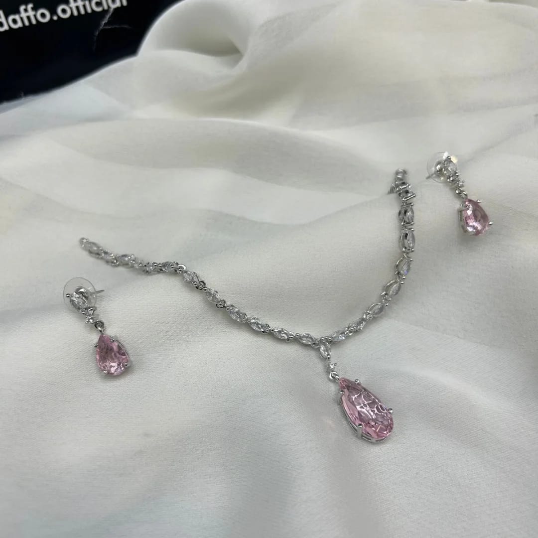 Droplet Stone Necklace Set