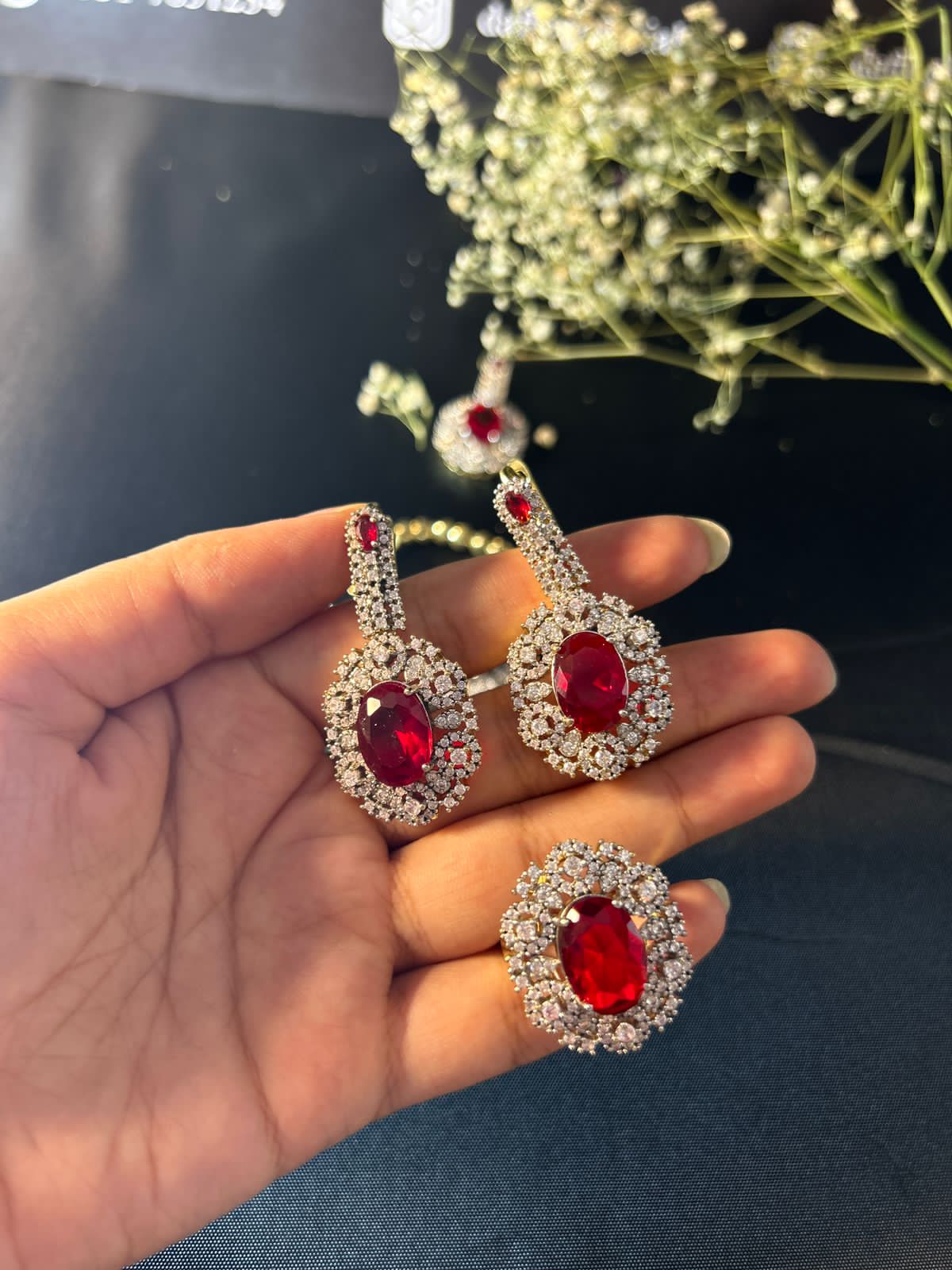 Eterna Glow – 4PC Real Zircon Set